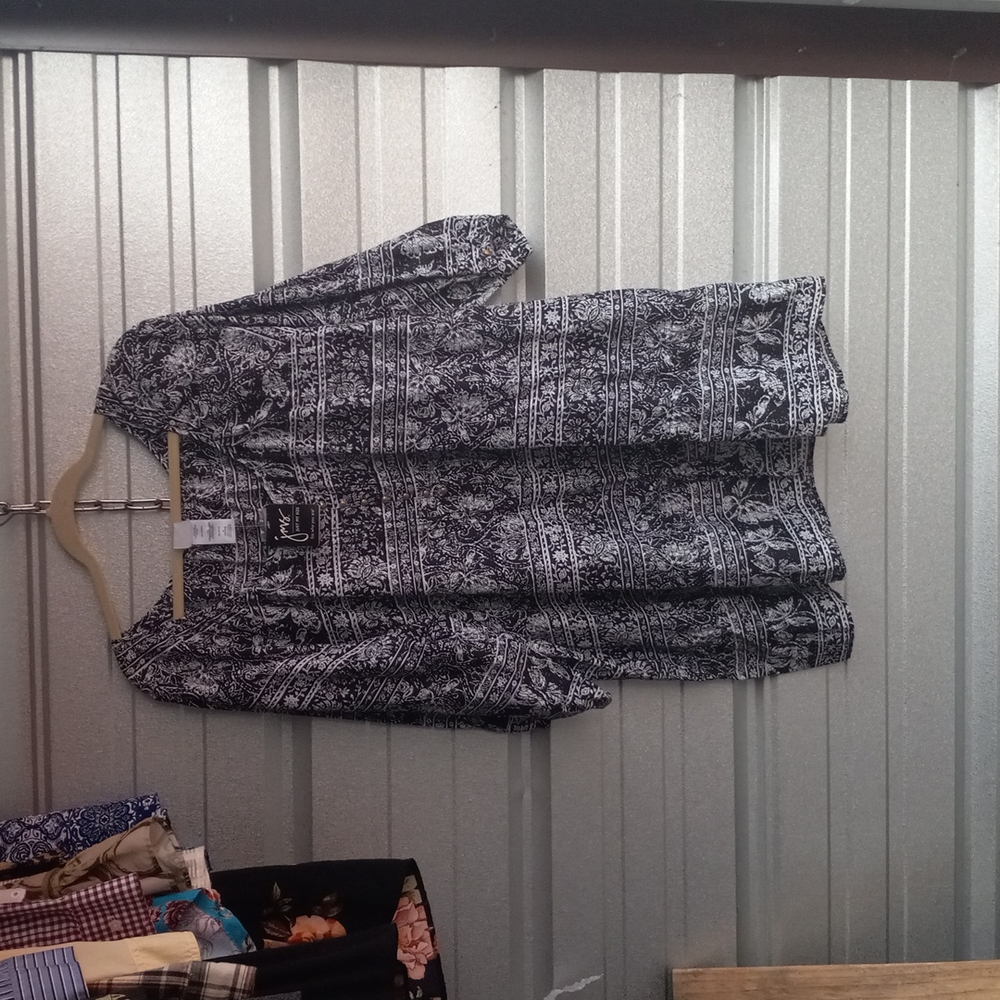 Women's long sleeve blouse